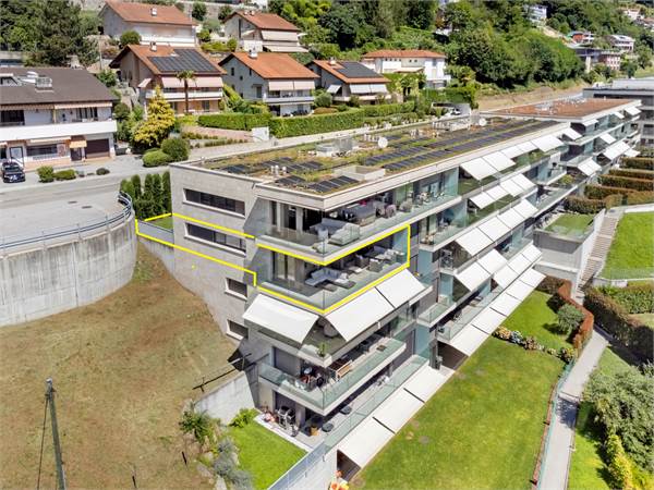 Appartamento 3.5 Locali ad angolo con vista Lago e giardino