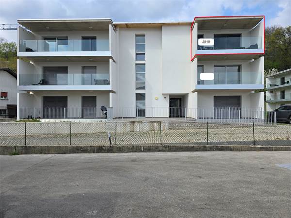 Neue 2.5-Zimmer-Wohnung mit Terrasse – auch ideal als Investition